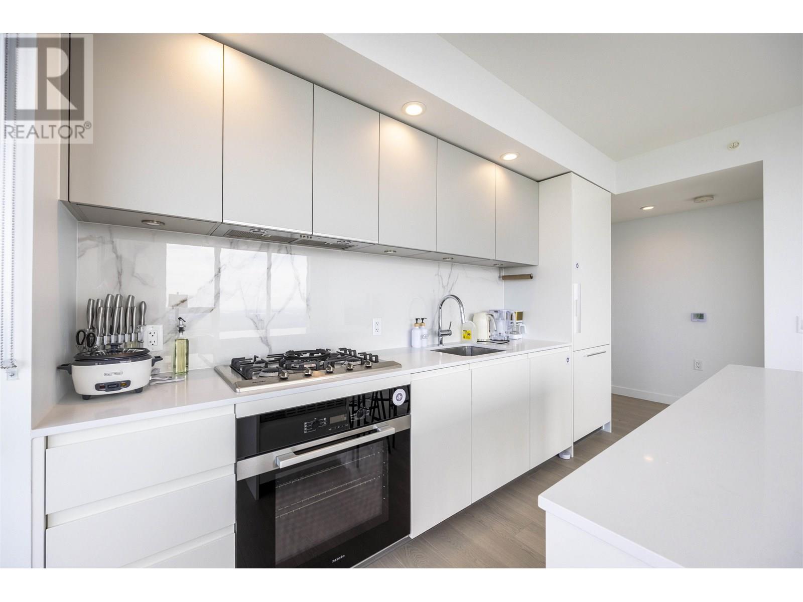 Listing Picture 10 of 22 : 2807 6537 TELFORD AVENUE, Burnaby / 本拿比 - 魯藝地產 Yvonne Lu Group - MLS Medallion Club Member