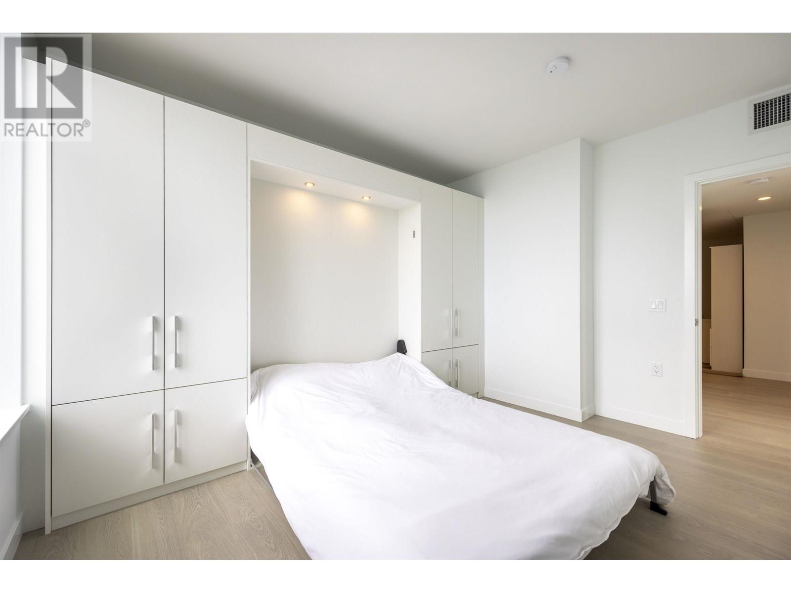 Listing Picture 14 of 22 : 2807 6537 TELFORD AVENUE, Burnaby / 本拿比 - 魯藝地產 Yvonne Lu Group - MLS Medallion Club Member