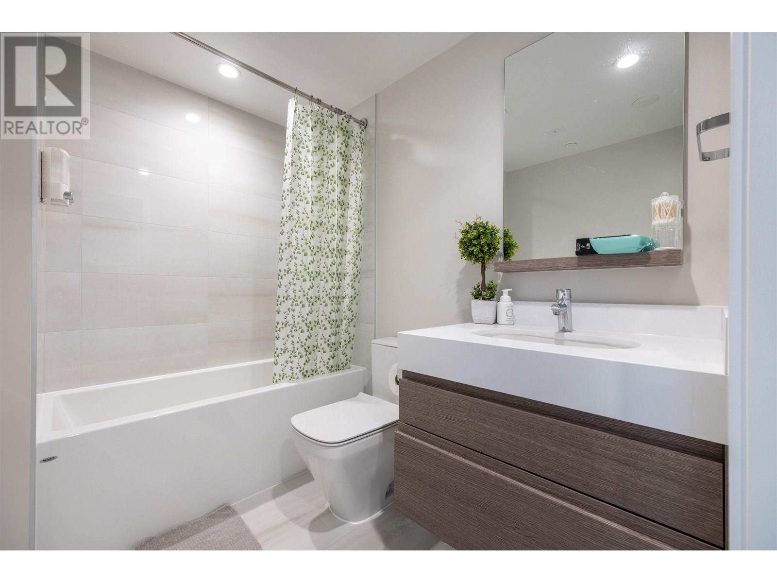 Listing Picture 13 of 22 : 2807 6537 TELFORD AVENUE, Burnaby / 本拿比 - 魯藝地產 Yvonne Lu Group - MLS Medallion Club Member