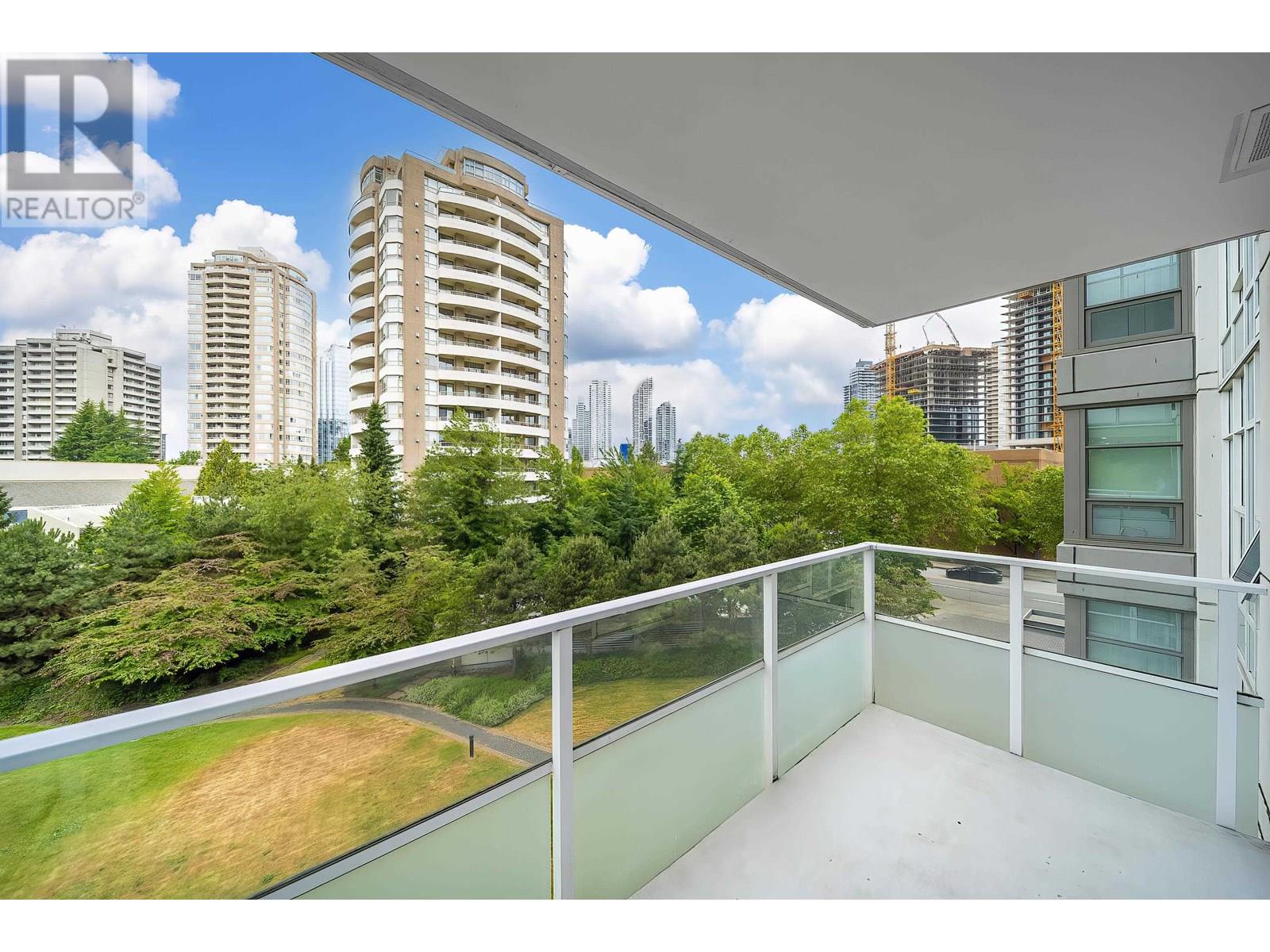 308 4880 BENNETT STREET, burnaby, British Columbia V5H0C1