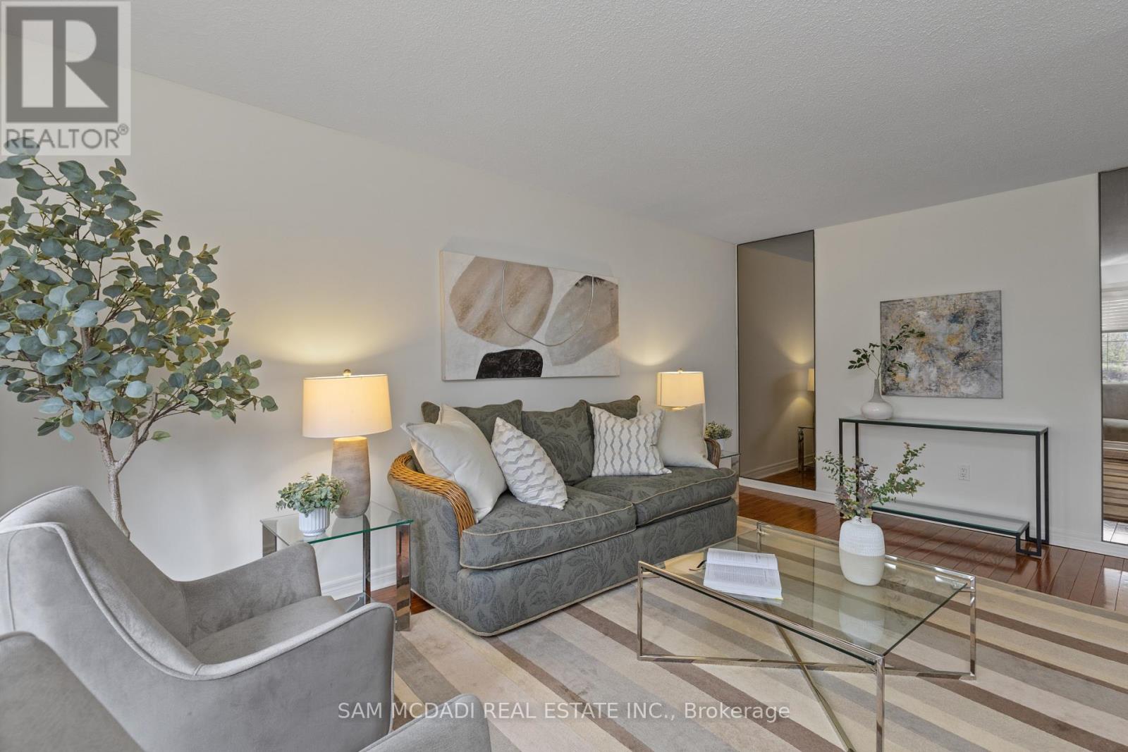 Property at 44 MADRID CRESCENT image 5
