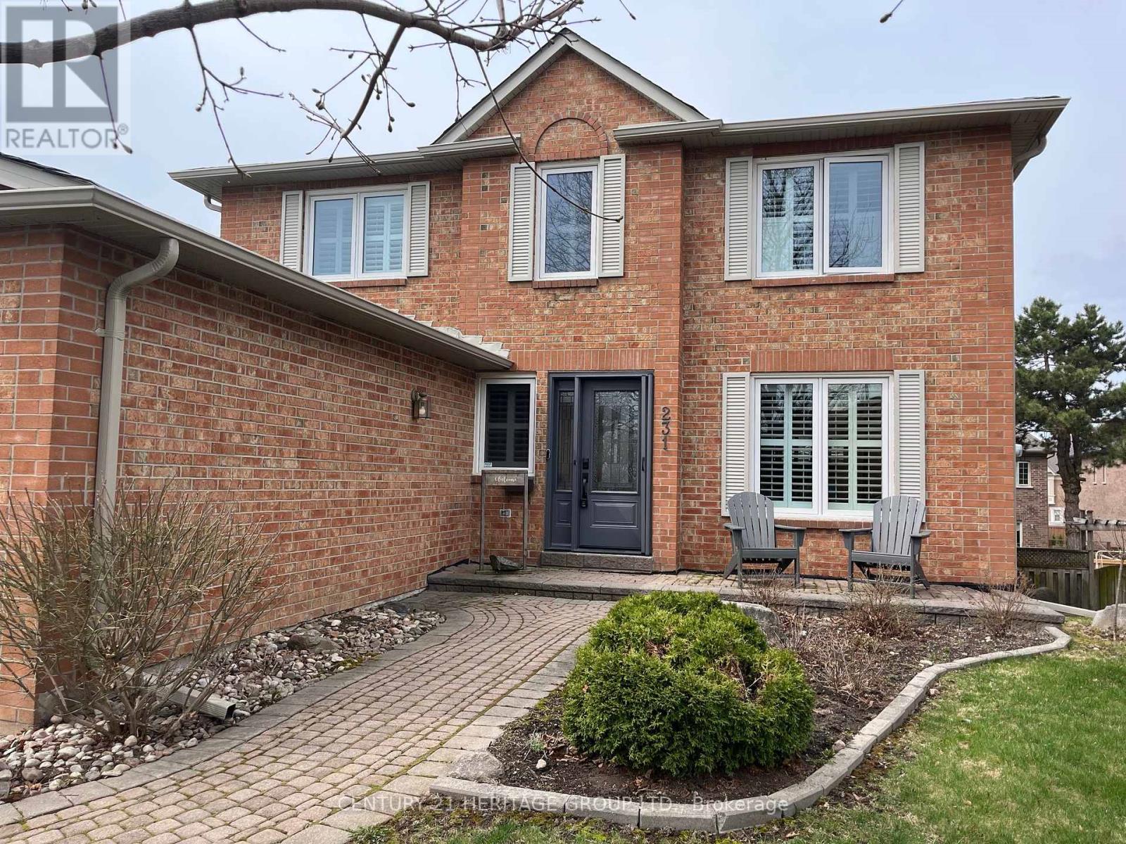 Property at 231 JOHN BOWSER CRESCENT image 3