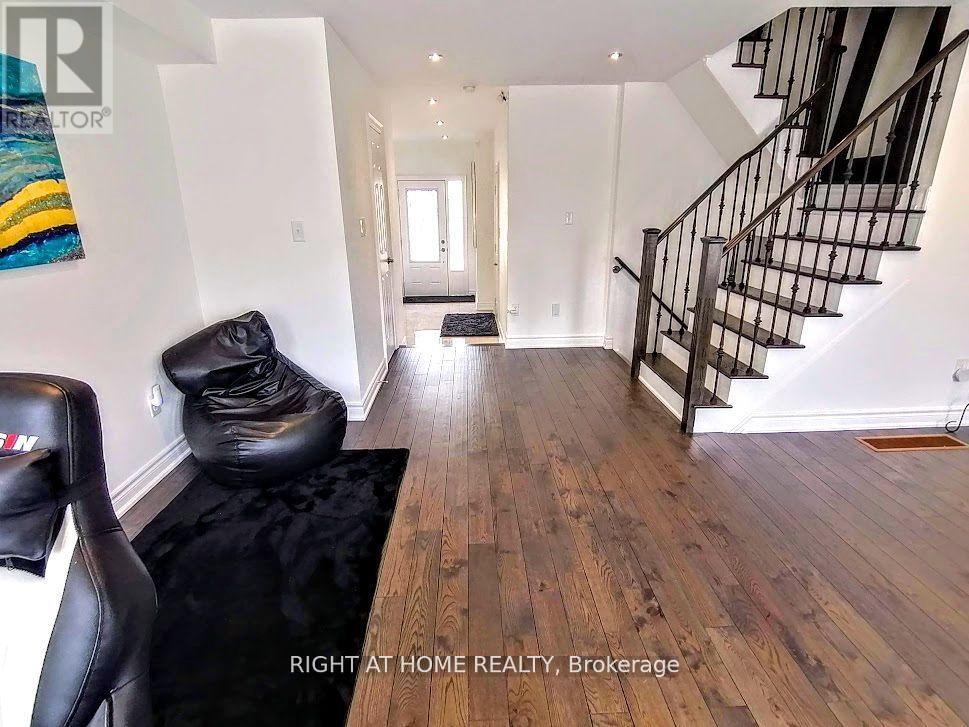 Property at 51 DEVINERIDGE AVENUE image 5