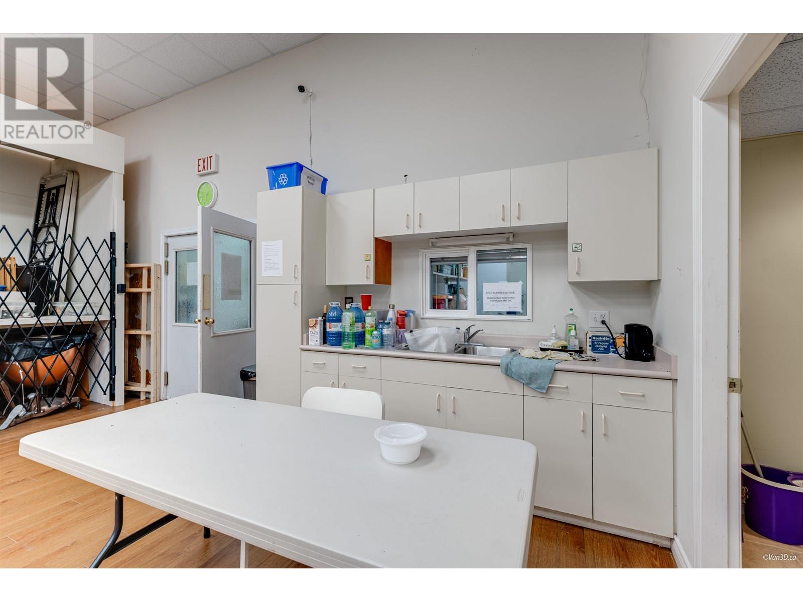 303 8495 Ontario Street, Vancouver, British Columbia  V5X 3E8 - Photo 17 - C8070363