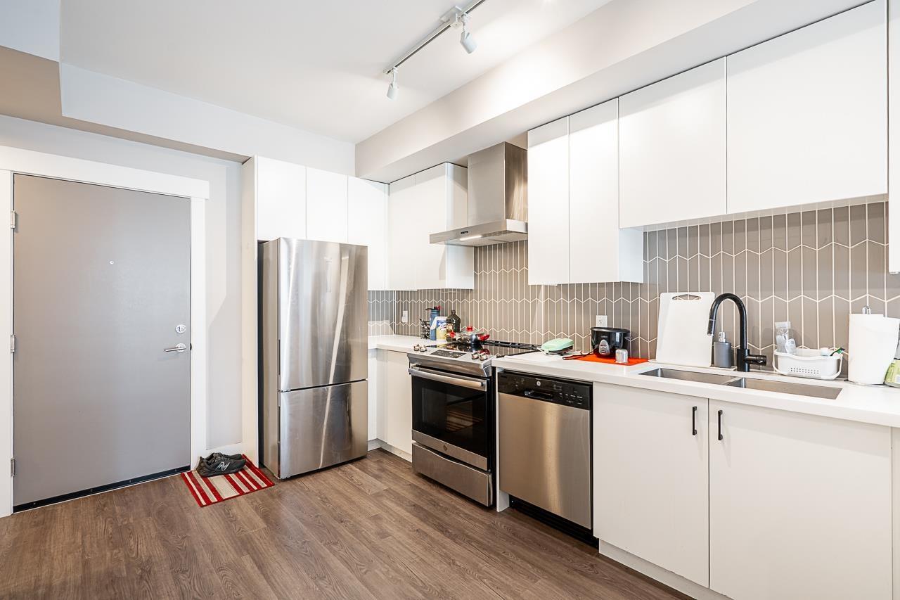Property at A114 20838 78B AVENUE image 3