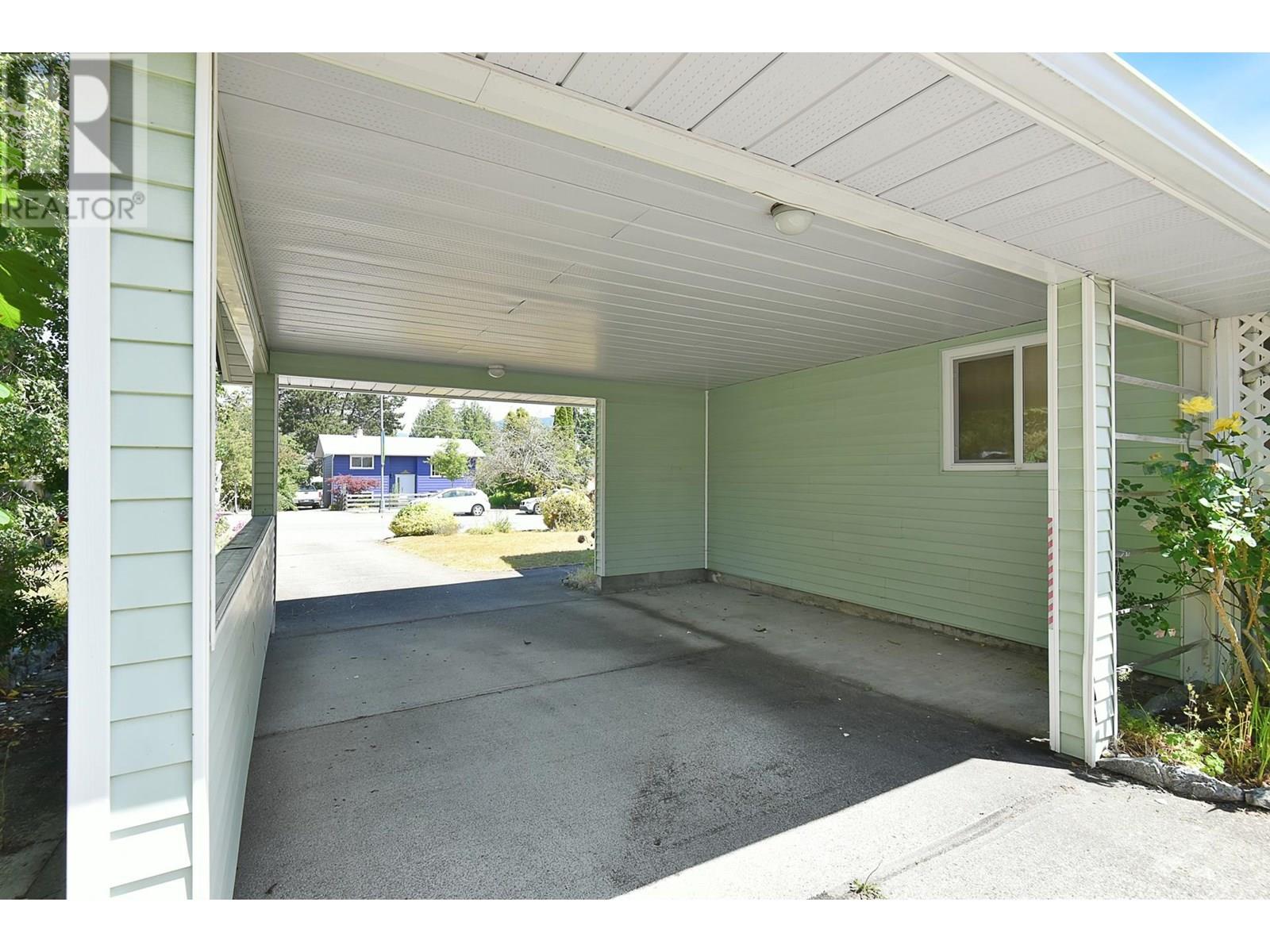 5703 Dolphin Street, Sechelt, British Columbia  V0N 3A0 - Photo 25 - R3021501