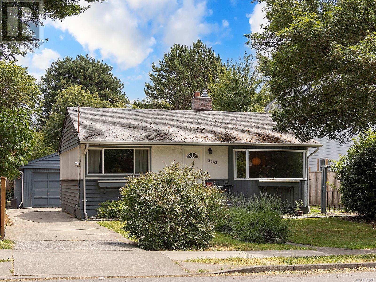 Property at 2643 Victor St image 1
