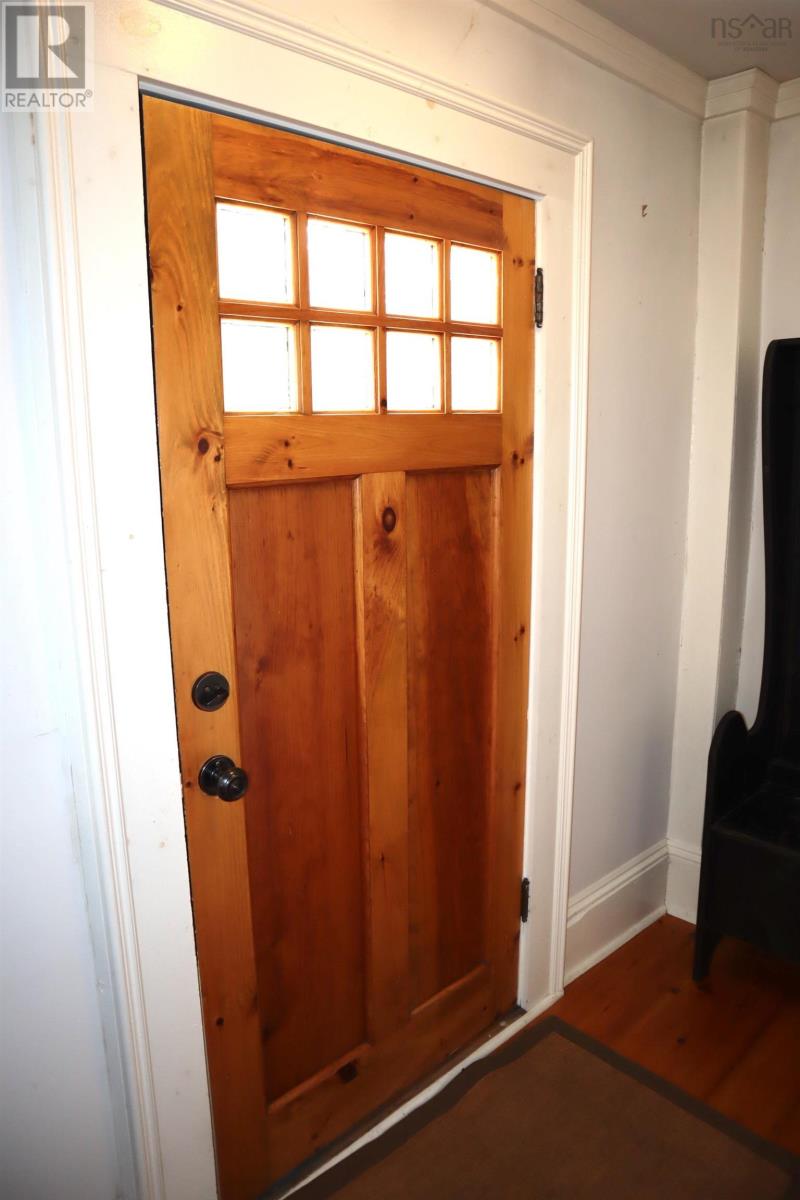 71 Main Street, Liverpool, Nova Scotia  B0T 1K0 - Photo 11 - 202504177