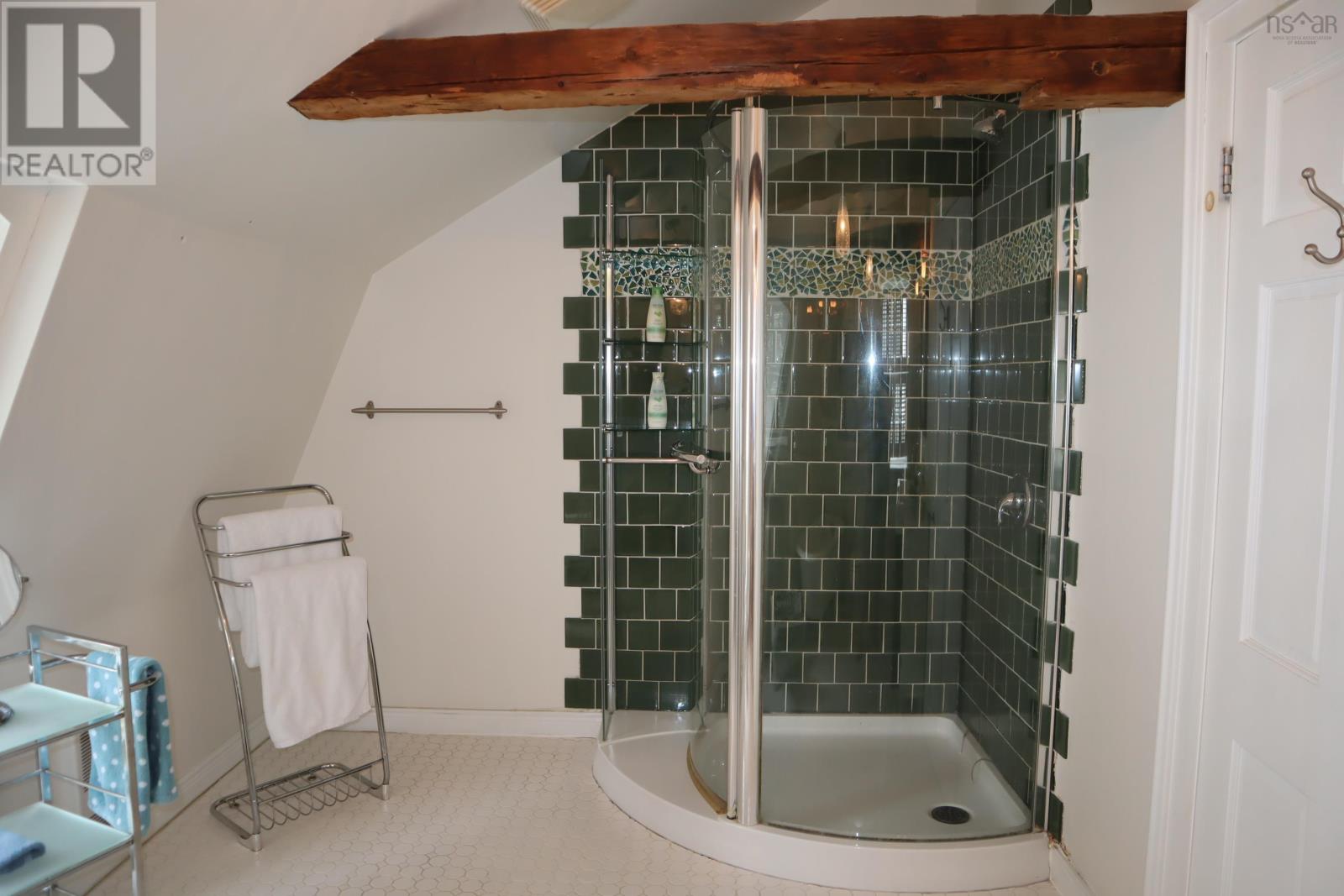 71 Main Street, Liverpool, Nova Scotia  B0T 1K0 - Photo 18 - 202504177