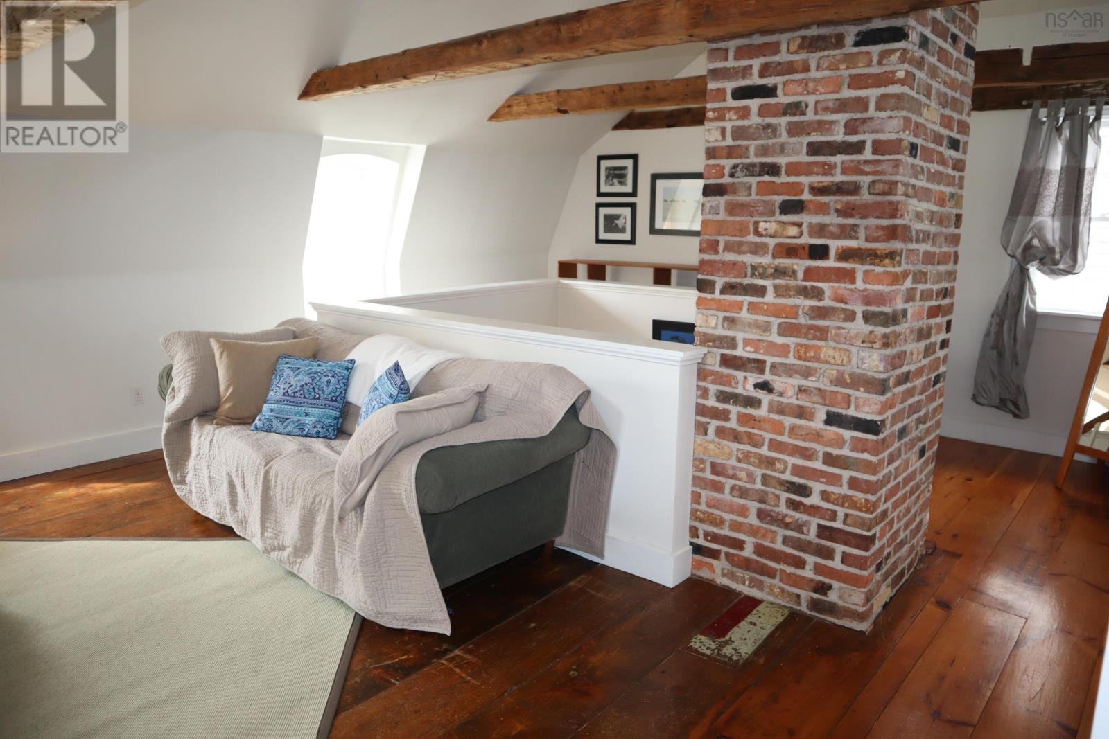 71 Main Street, Liverpool, Nova Scotia  B0T 1K0 - Photo 16 - 202504177