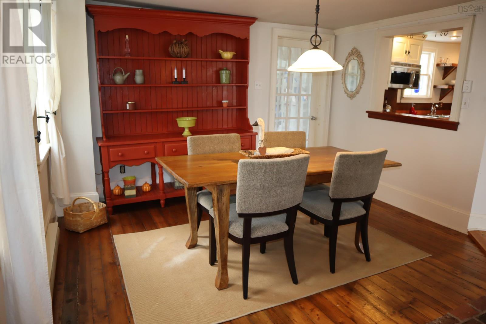 71 Main Street, Liverpool, Nova Scotia  B0T 1K0 - Photo 7 - 202504177