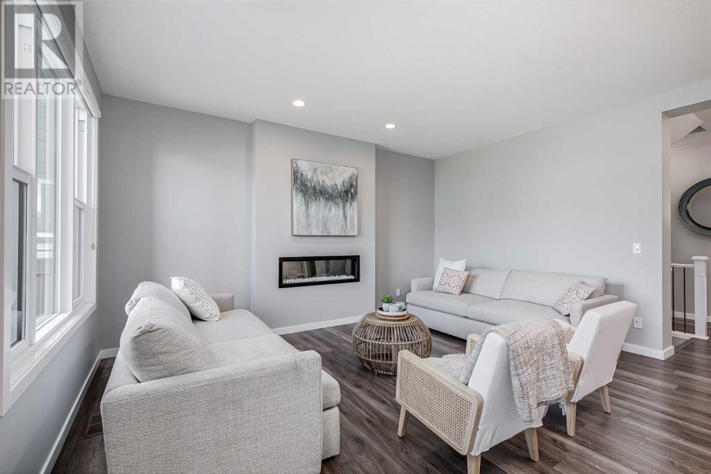 Property at 138 Cranbrook Cove SE image 5