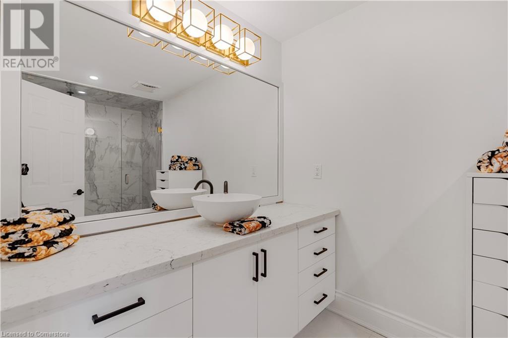 2147 Berwick Drive, Burlington, Ontario  L7M 4B2 - Photo 25 - 40746498