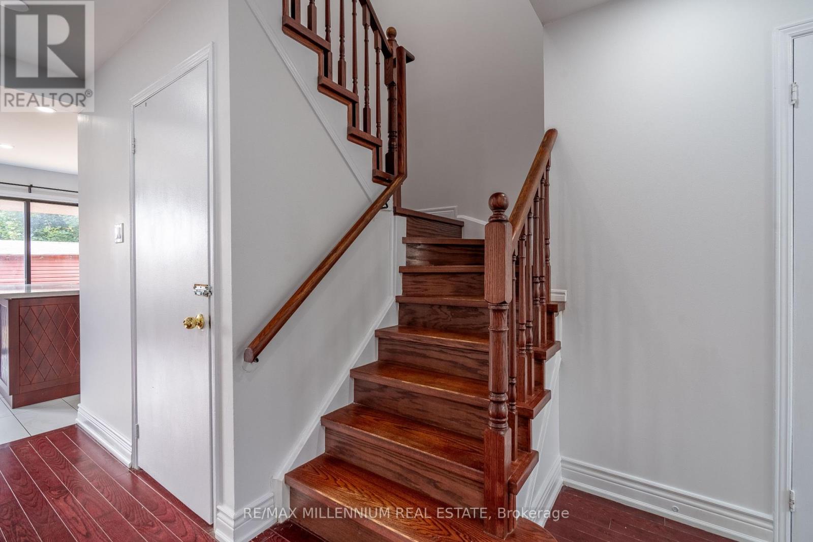 93 Gatesgill Street, Brampton, Ontario  L6X 3T1 - Photo 18 - W12254018