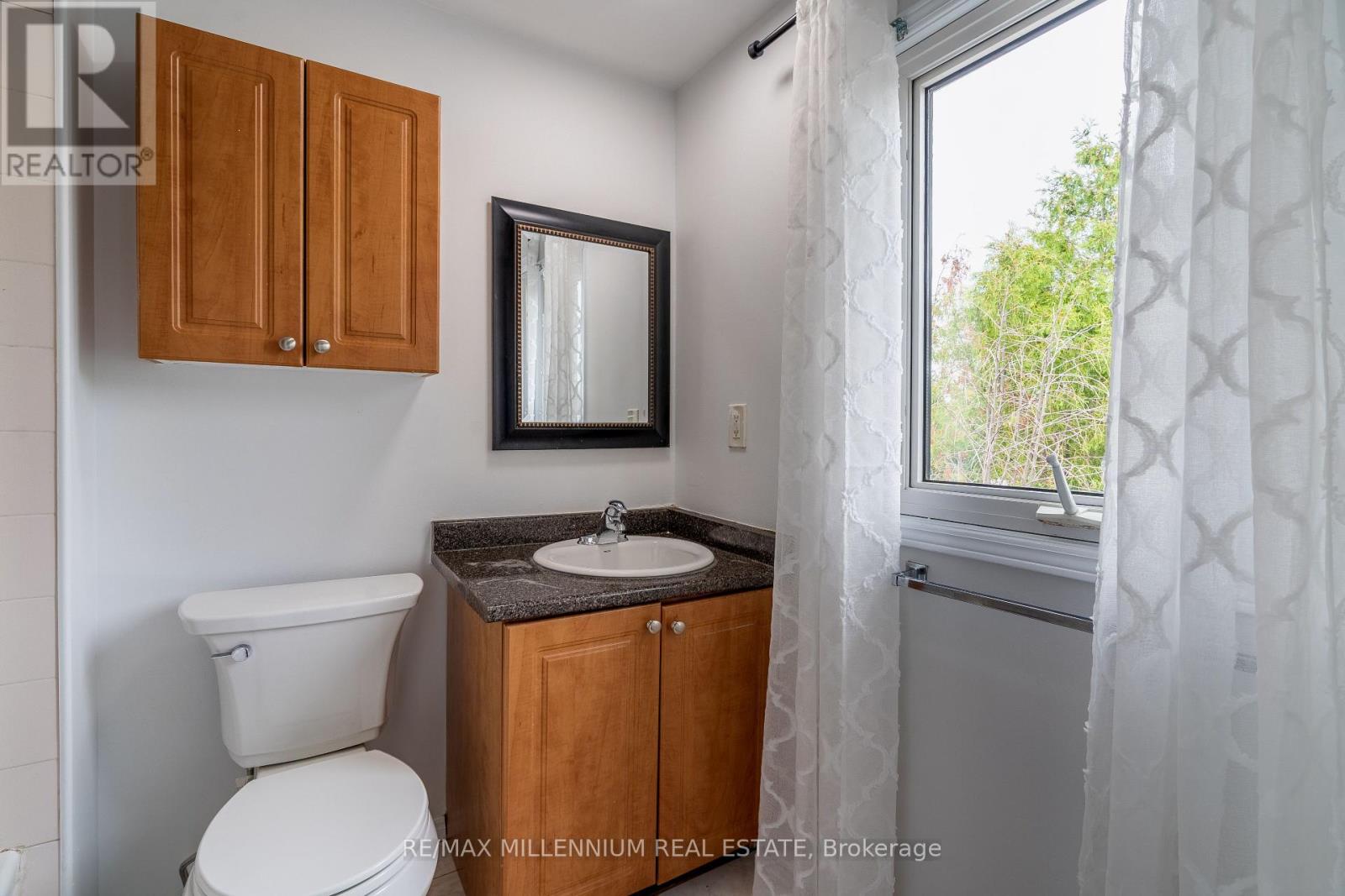 93 Gatesgill Street, Brampton, Ontario  L6X 3T1 - Photo 23 - W12254018