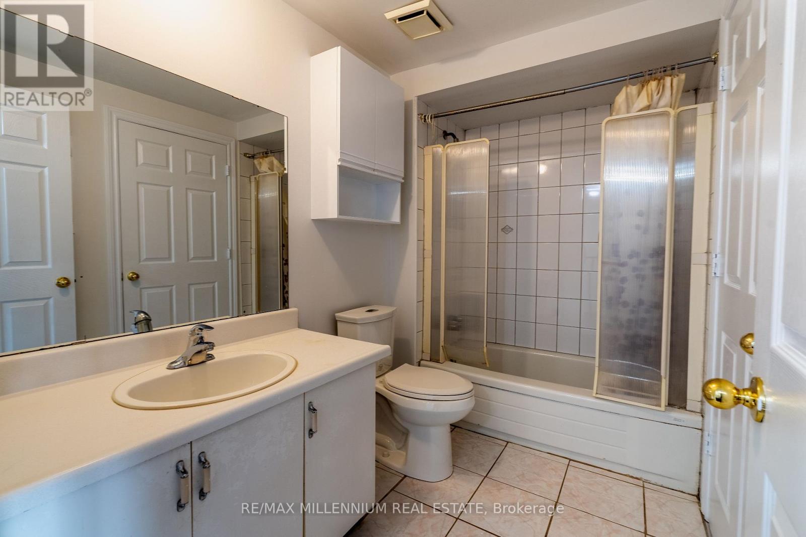 93 Gatesgill Street, Brampton, Ontario  L6X 3T1 - Photo 25 - W12254018