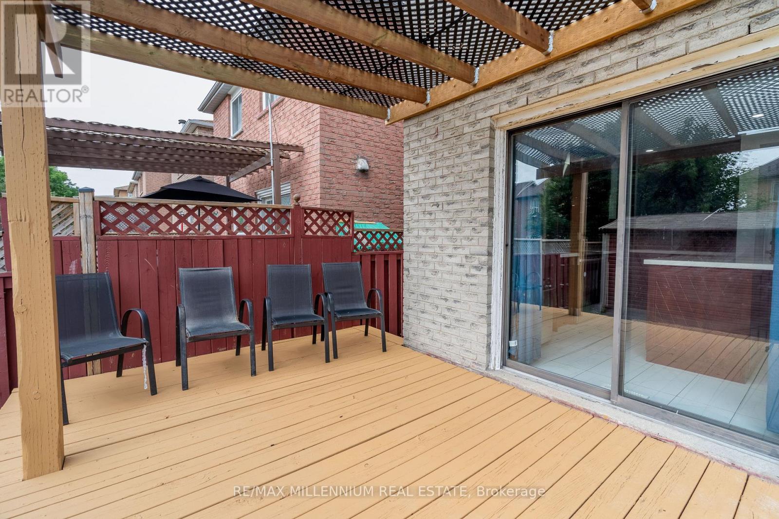 93 Gatesgill Street, Brampton, Ontario  L6X 3T1 - Photo 40 - W12254018