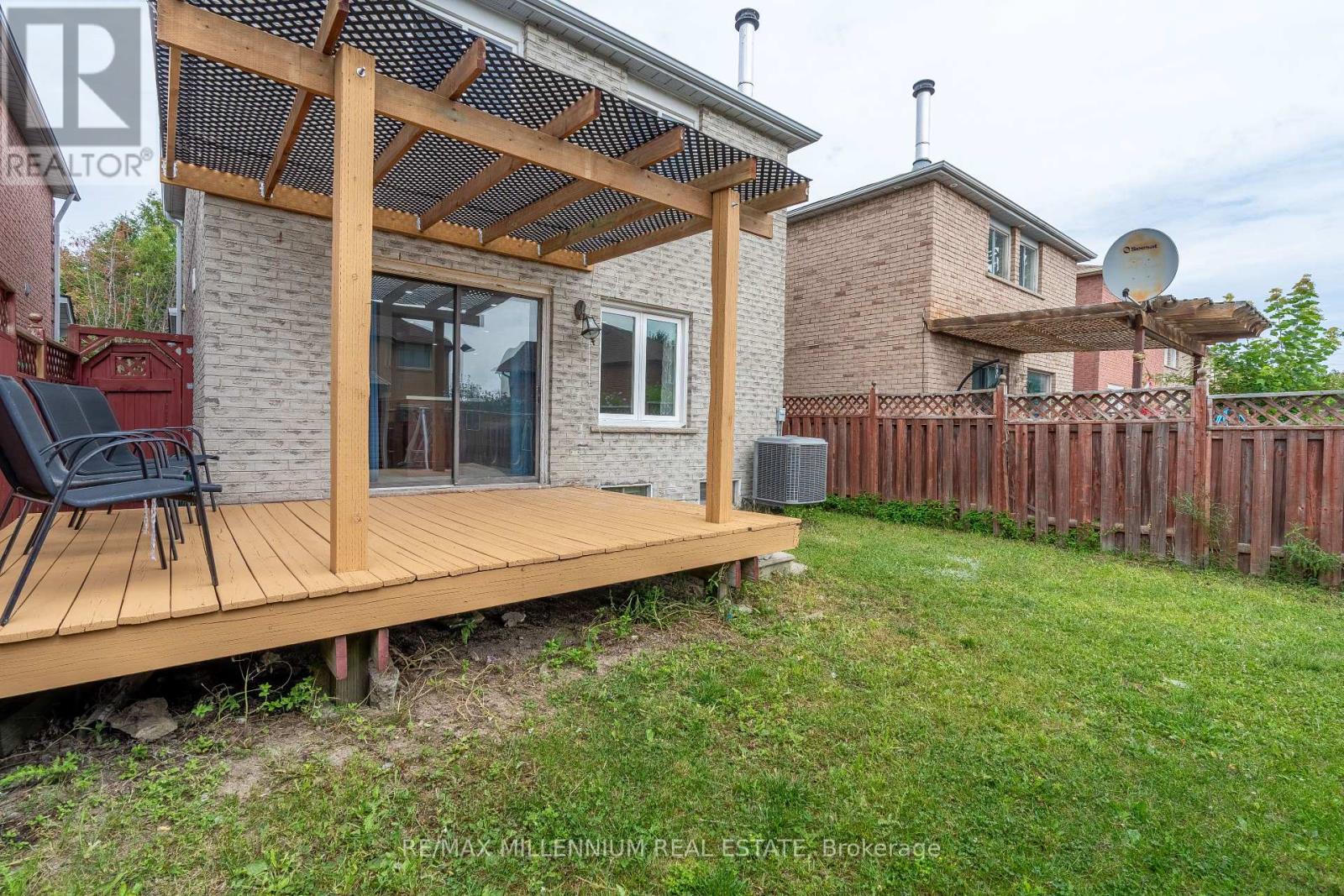 93 Gatesgill Street, Brampton, Ontario  L6X 3T1 - Photo 42 - W12254018