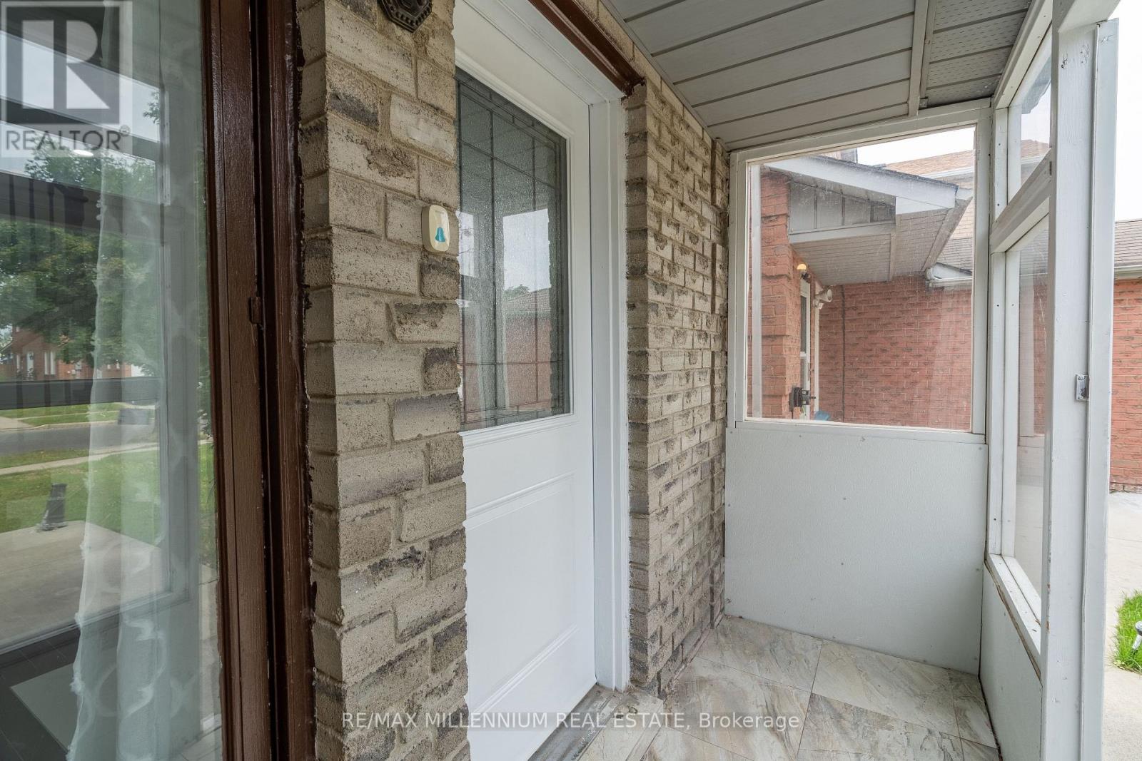 93 Gatesgill Street, Brampton, Ontario  L6X 3T1 - Photo 48 - W12254018