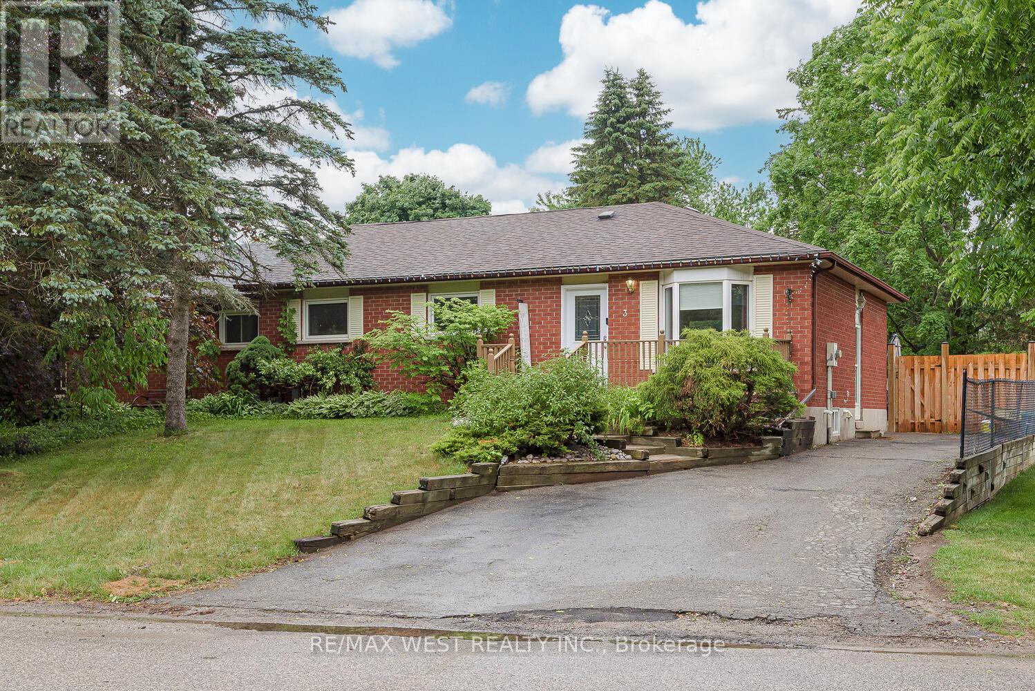 Property at 3 CARBERRY STREET image 1