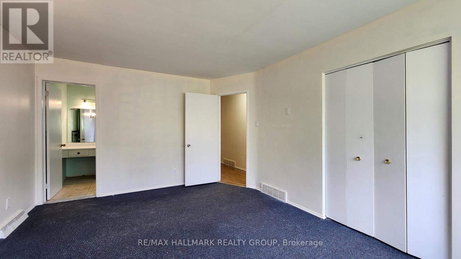 447 Roger Road, Ottawa, Ontario  K1H 5B7 - Photo 12 - X12048743