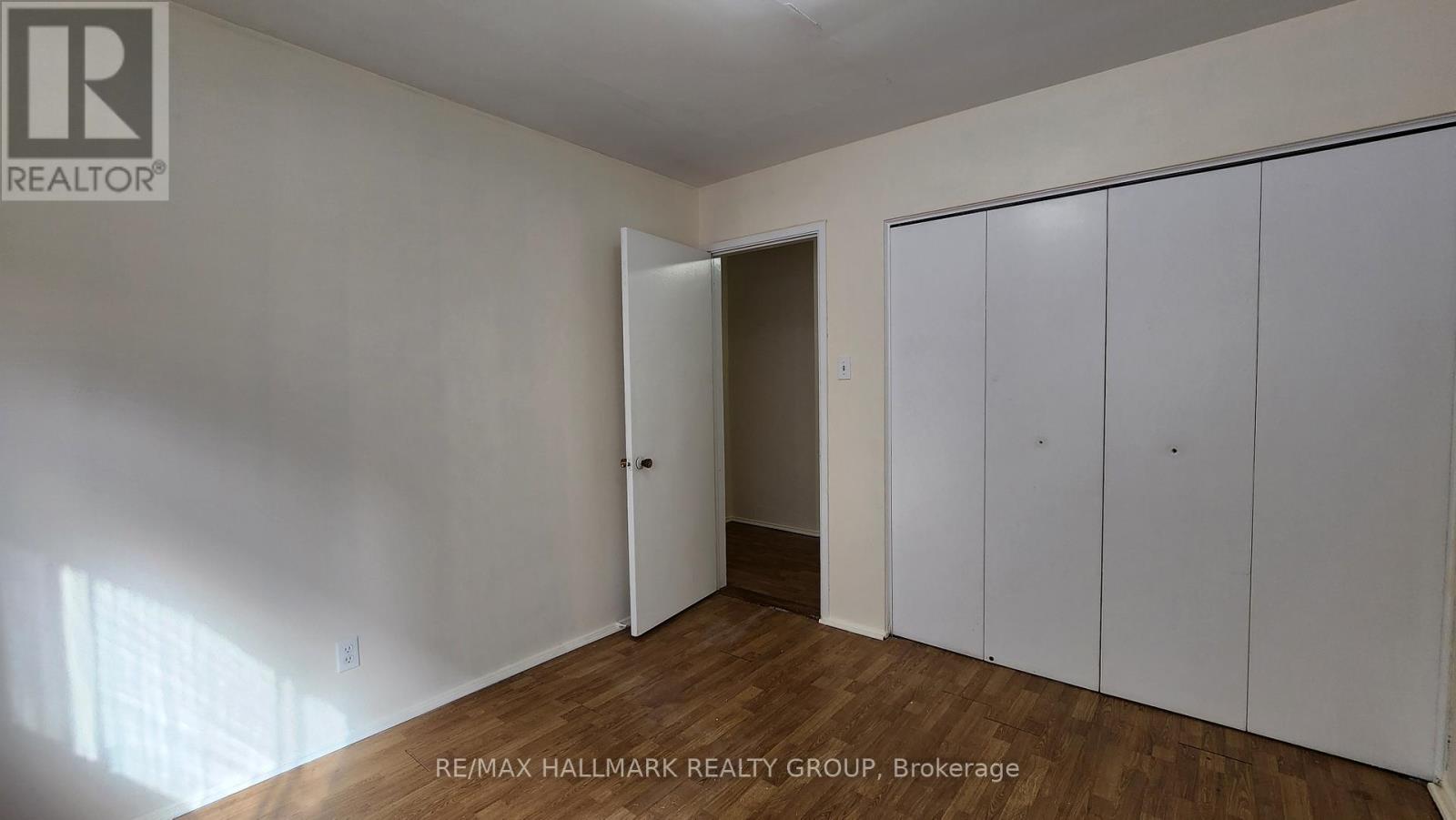 447 Roger Road, Ottawa, Ontario  K1H 5B7 - Photo 14 - X12048743