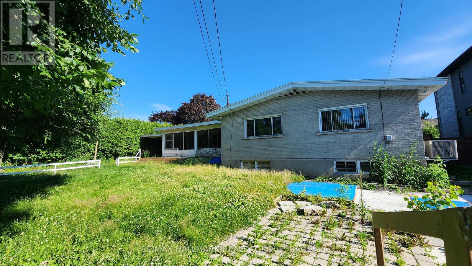 447 Roger Road, Ottawa, Ontario  K1H 5B7 - Photo 27 - X12048743