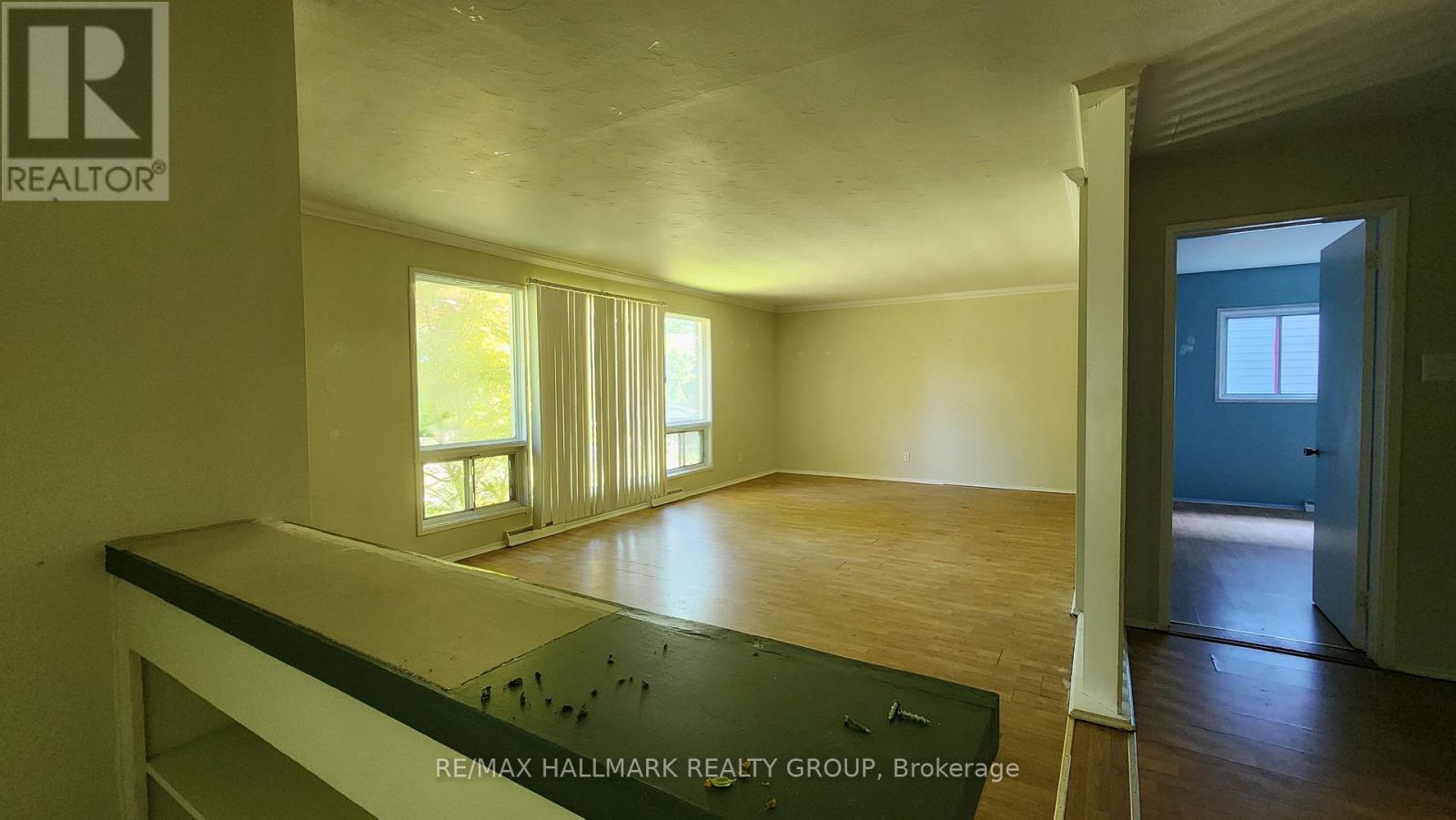 Property at 447 ROGER ROAD image 5