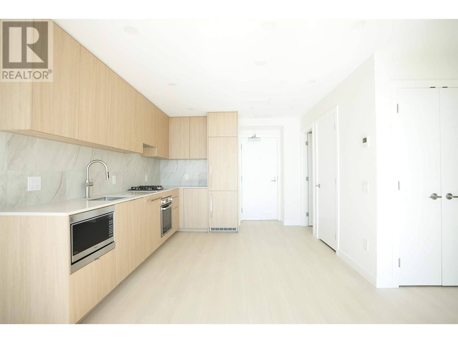 1503 626 CLAREMONT STREET, coquitlam, British Columbia V3J3T4