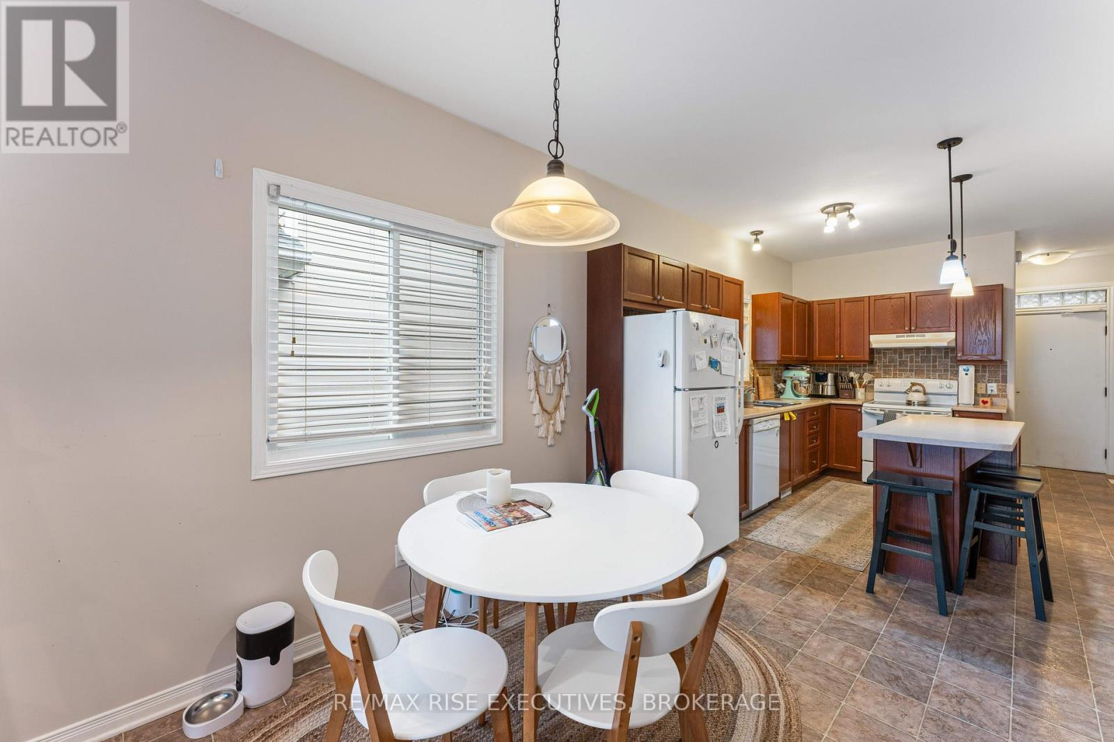 639 Walters Street, Kingston, Ontario  K7K 0B6 - Photo 10 - X12253503
