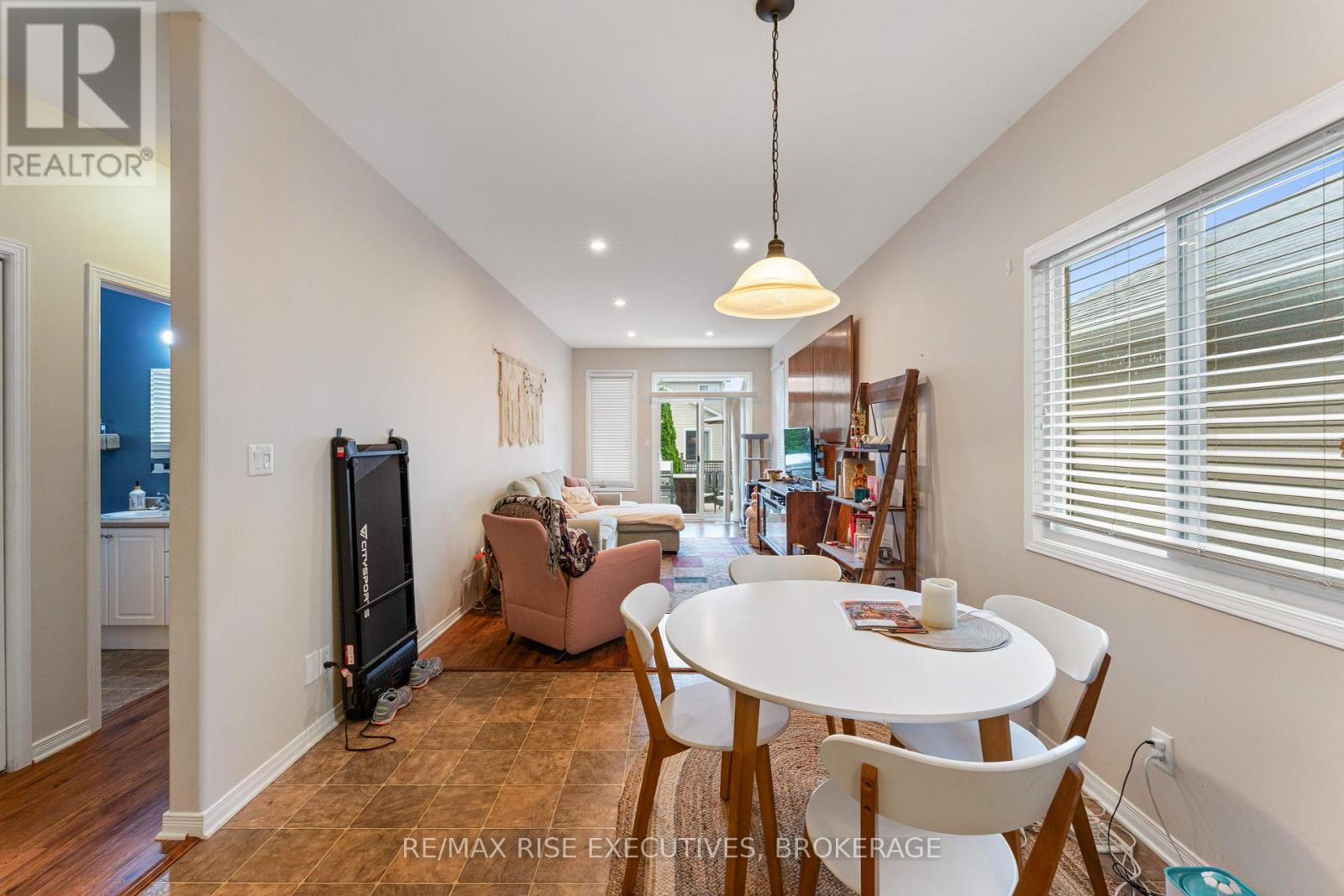 639 Walters Street, Kingston, Ontario  K7K 0B6 - Photo 9 - X12253503