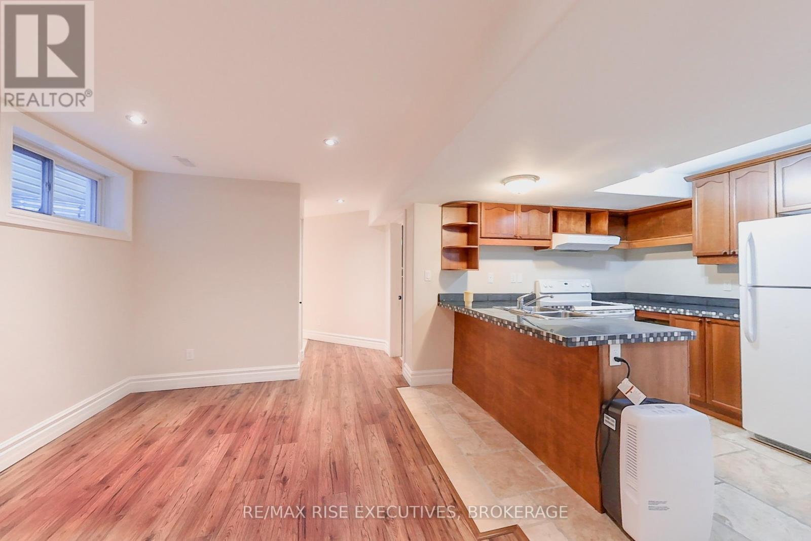 639 Walters Street, Kingston, Ontario  K7K 0B6 - Photo 28 - X12253503