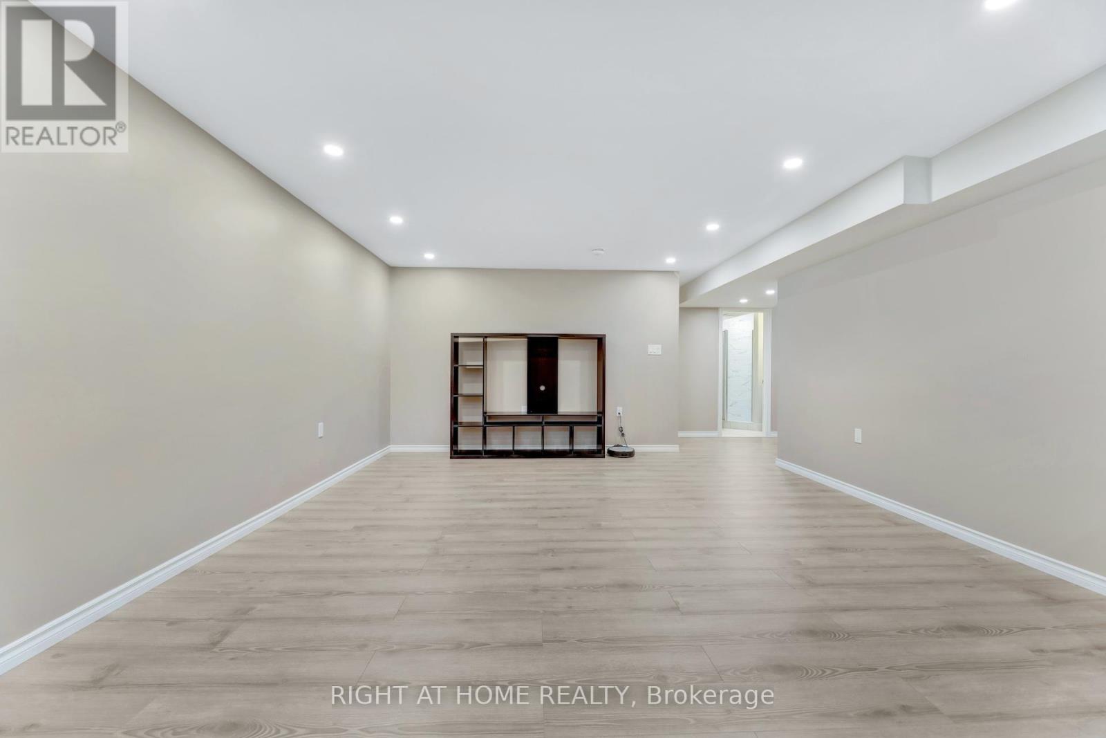 135 Stephenson Way, Minto, Ontario  N0G 2P0 - Photo 35 - X12254095