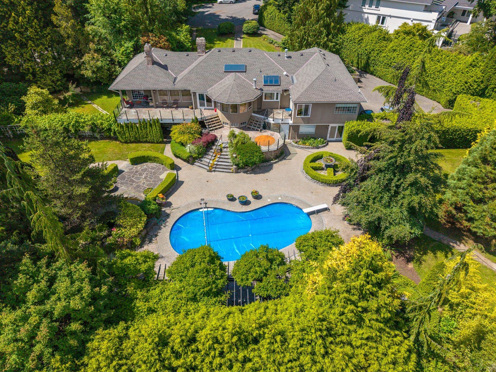 Property at 13469 27 AVENUE image 1