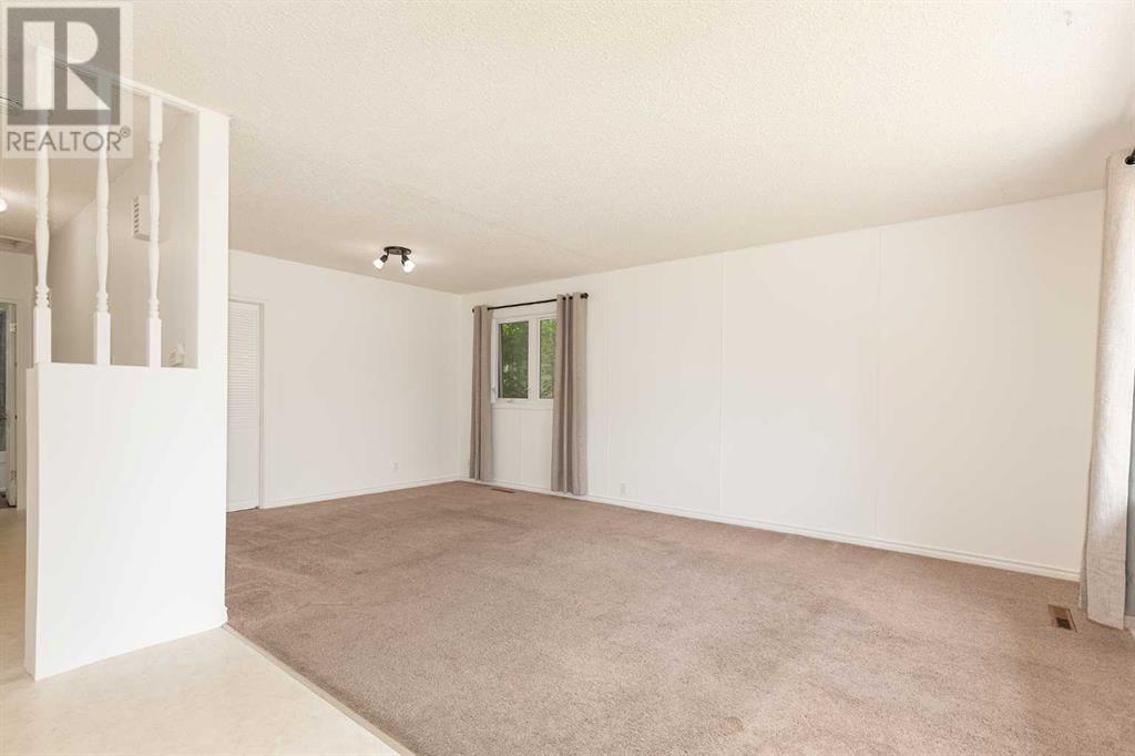Property at 2115 15 Avenue S image 3