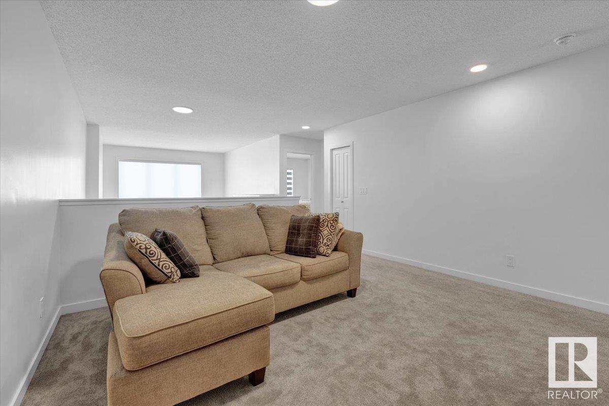 3042 Dixon Ld Sw, Edmonton, Alberta  T6W 5L2 - Photo 24 - E4426556