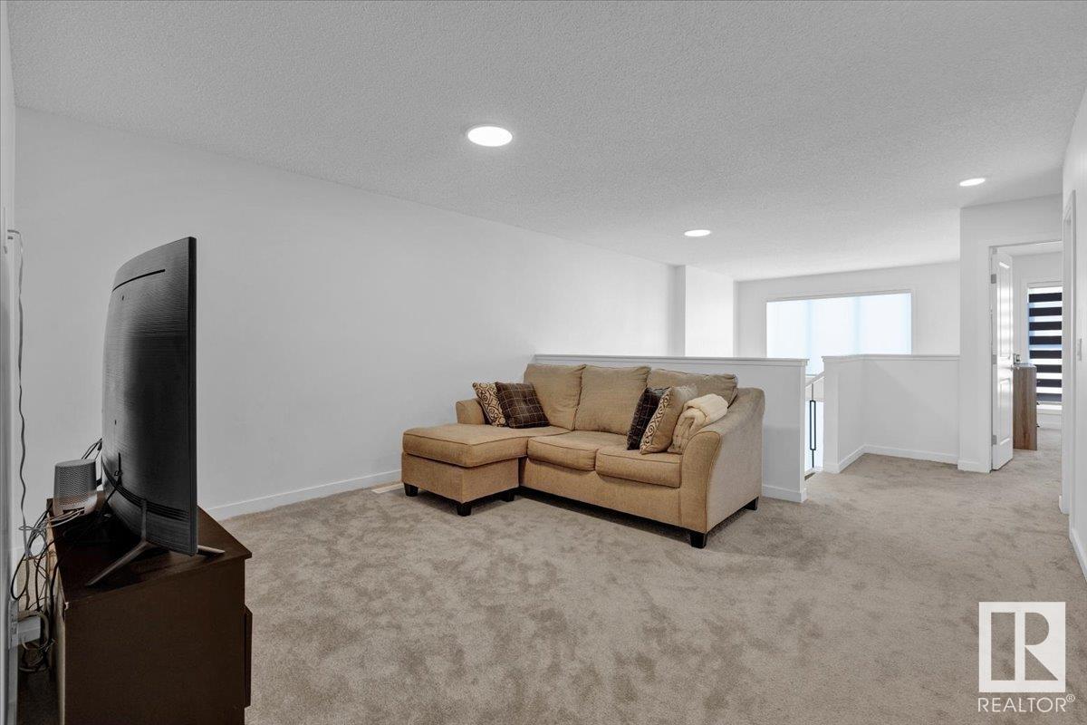 3042 Dixon Ld Sw, Edmonton, Alberta  T6W 5L2 - Photo 23 - E4426556