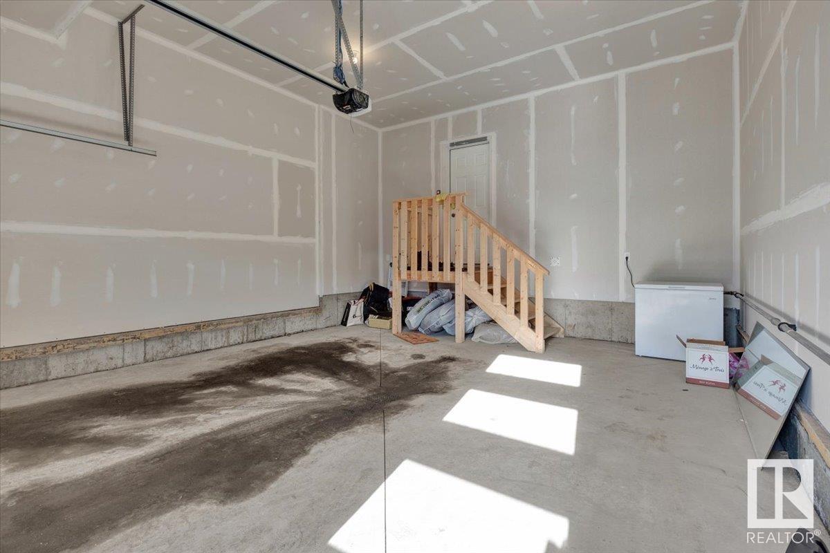 3042 Dixon Ld Sw, Edmonton, Alberta  T6W 5L2 - Photo 44 - E4426556