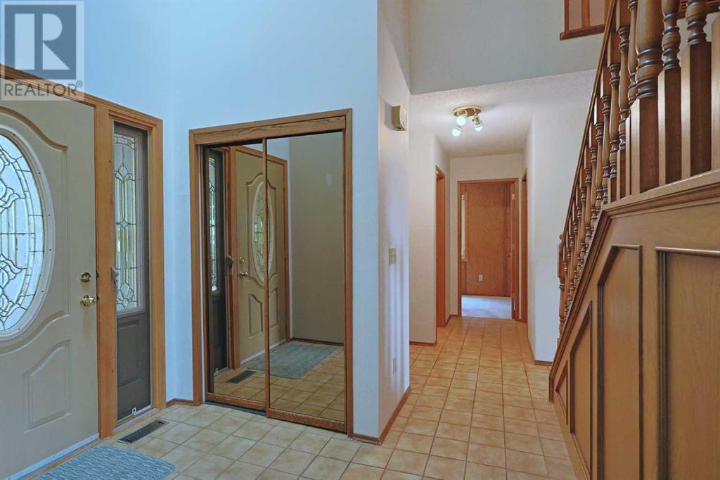 Property at 7047 Edgemont Drive NW image 4