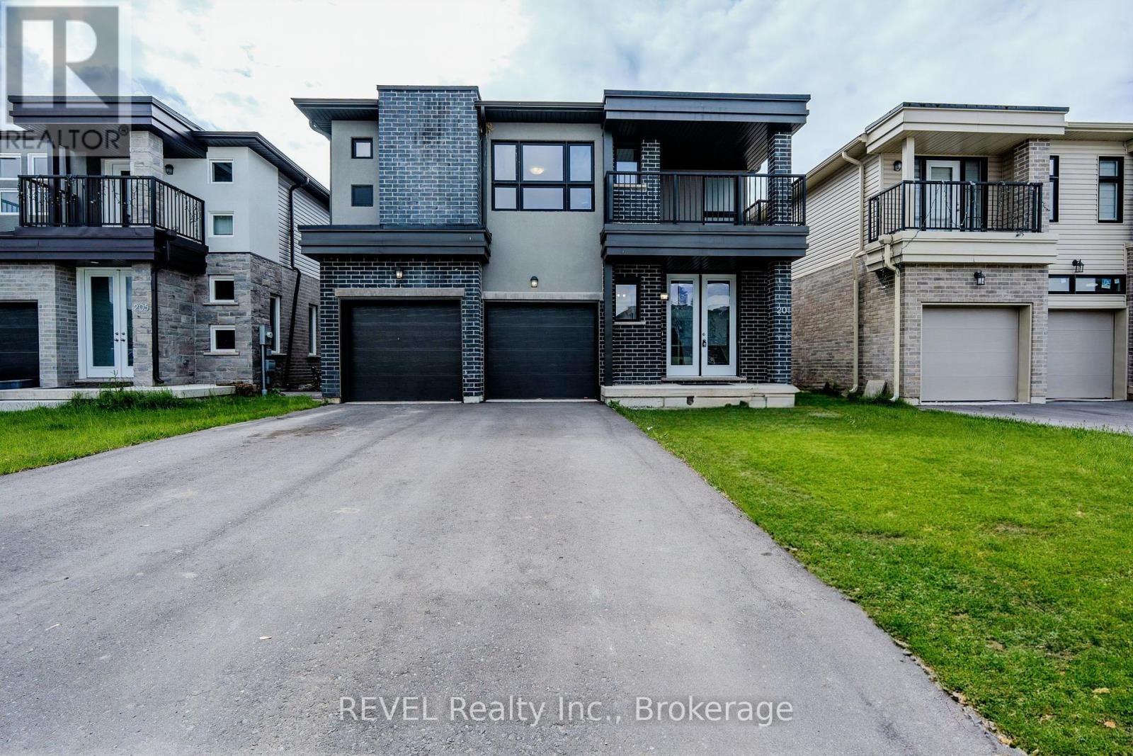 Property at 201 PILKINGTON STREET image 1
