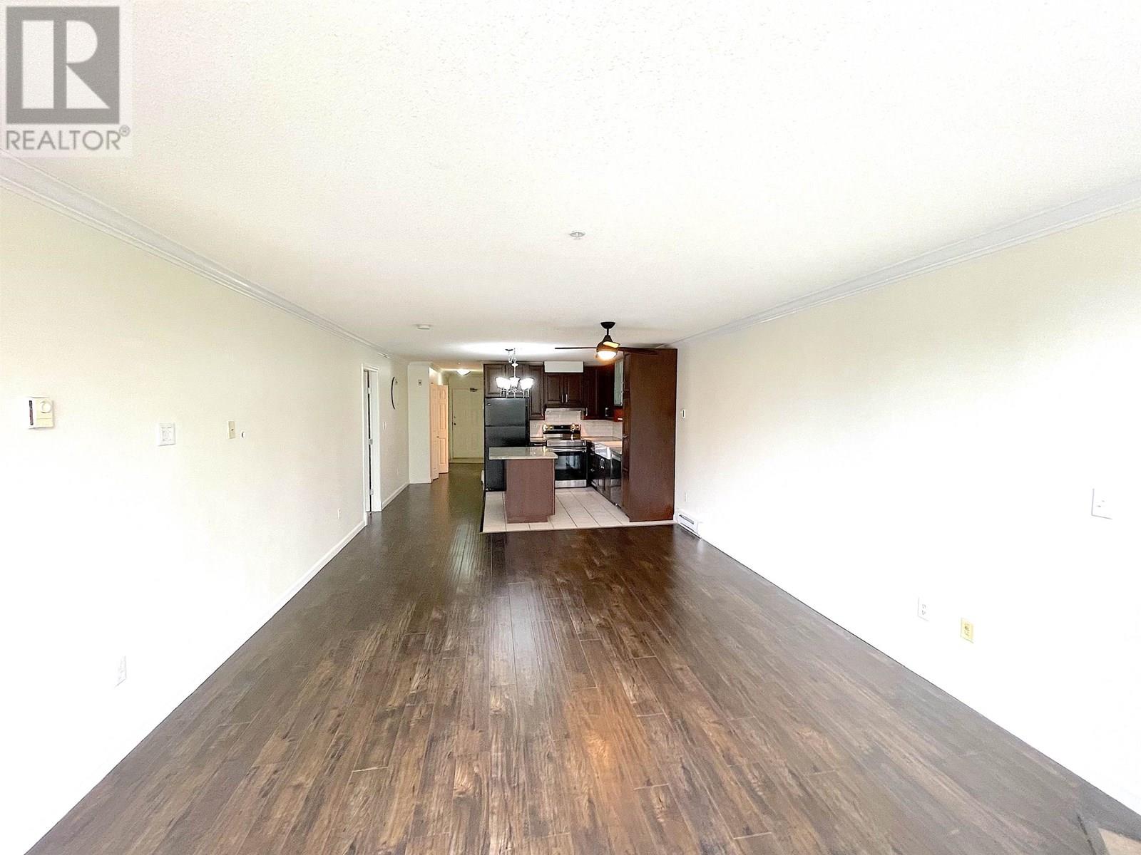 Listing Picture 18 of 39 : 307 5629 DUNBAR STREET, Vancouver / 溫哥華 - 魯藝地產 Yvonne Lu Group - MLS Medallion Club Member