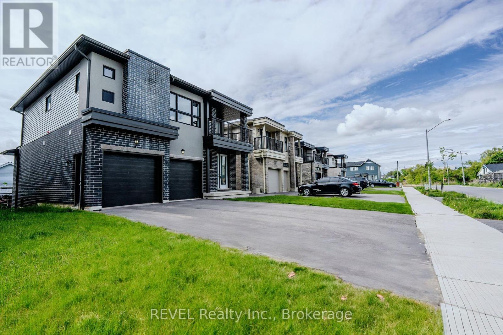 Property at 201 PILKINGTON STREET image 5