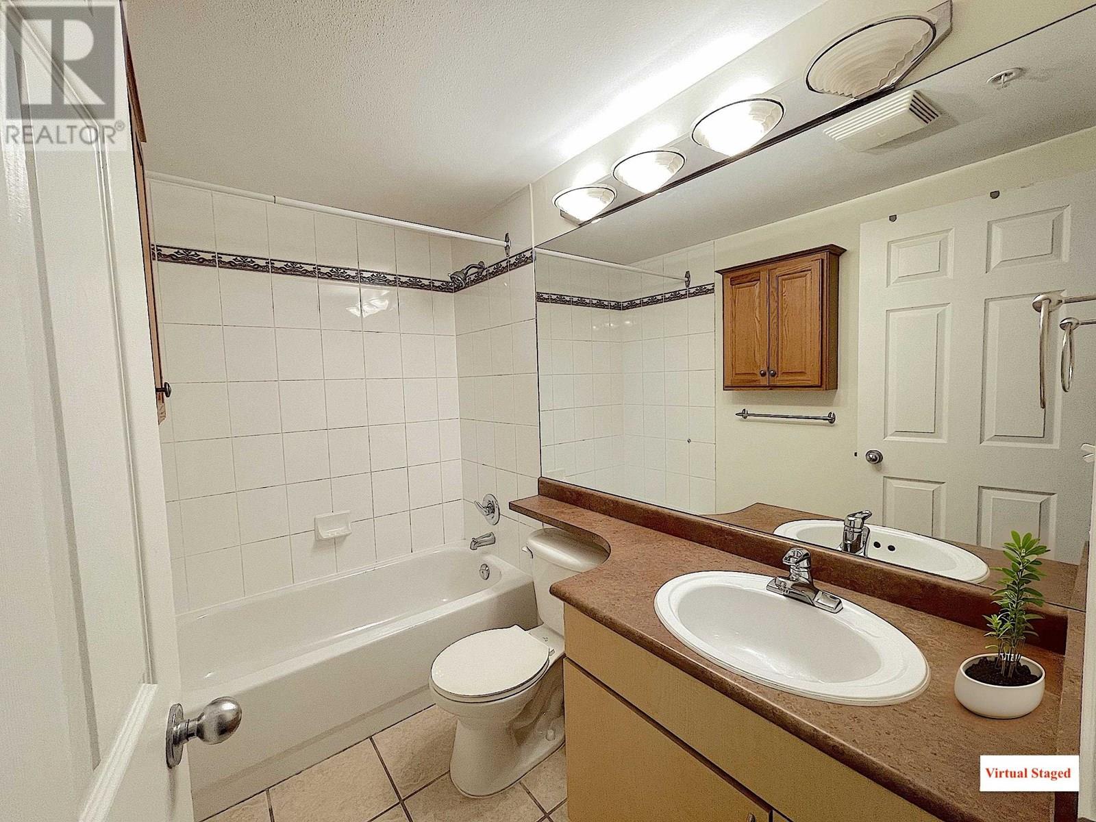 Listing Picture 29 of 39 : 307 5629 DUNBAR STREET, Vancouver / 溫哥華 - 魯藝地產 Yvonne Lu Group - MLS Medallion Club Member