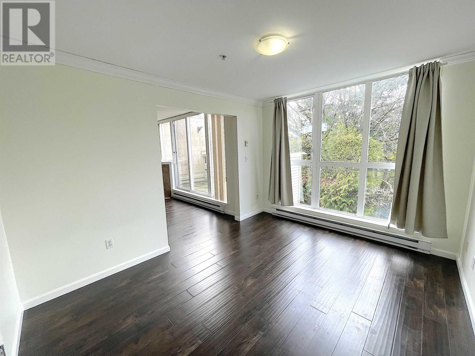 Listing Picture 14 of 39 : 307 5629 DUNBAR STREET, Vancouver / 溫哥華 - 魯藝地產 Yvonne Lu Group - MLS Medallion Club Member