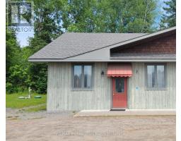 C - 60 ONTARIO STREET, Burk's Falls, Ontario