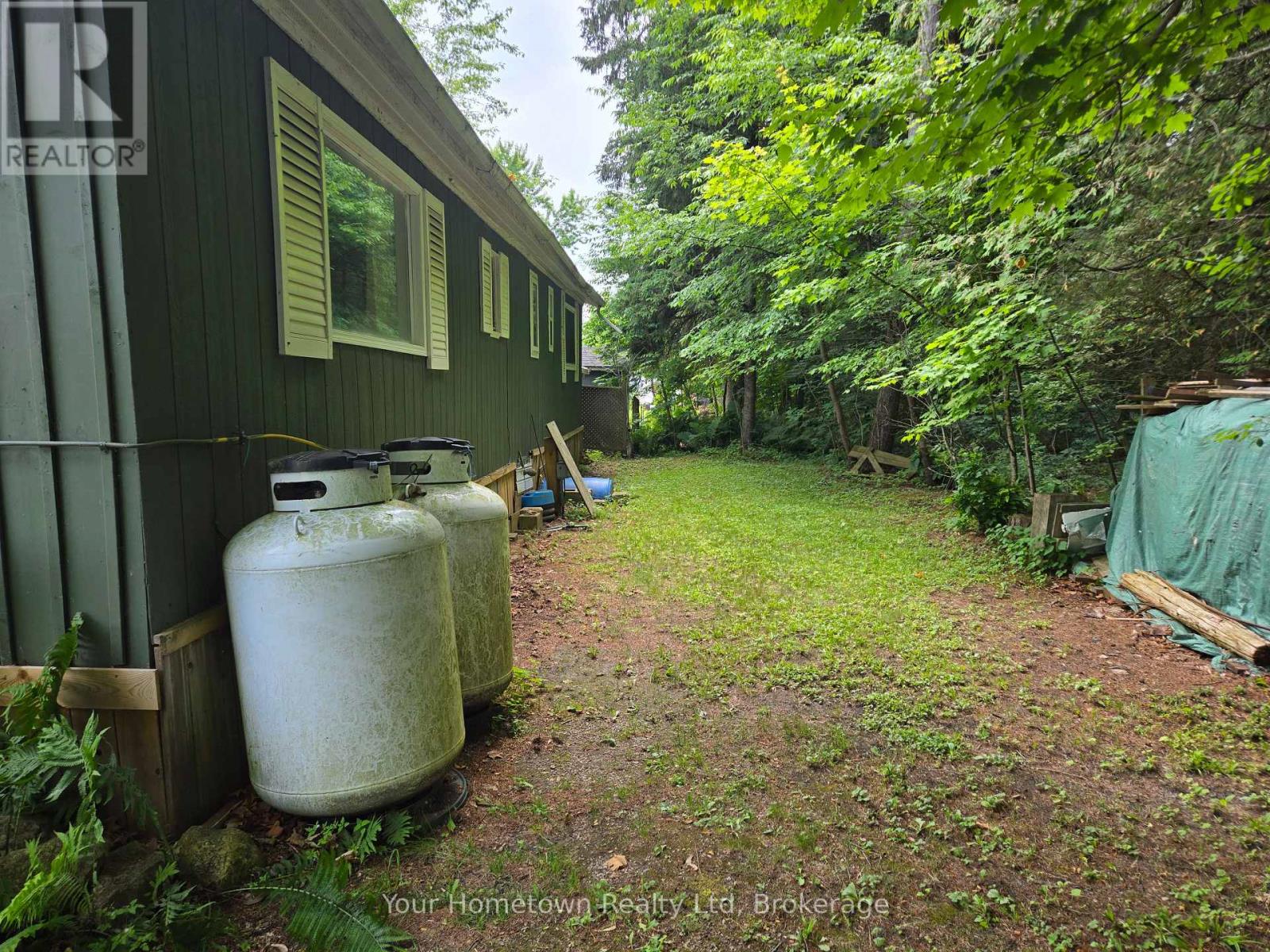 127 Cedar Crescent, Centre Wellington, Ontario  N1M 2W5 - Photo 13 - X12254146