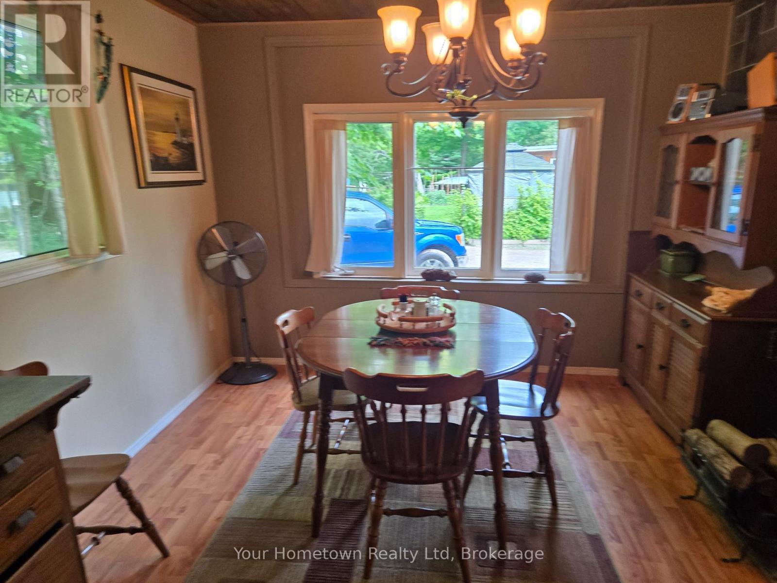 127 Cedar Crescent, Centre Wellington, Ontario  N1M 2W5 - Photo 5 - X12254146
