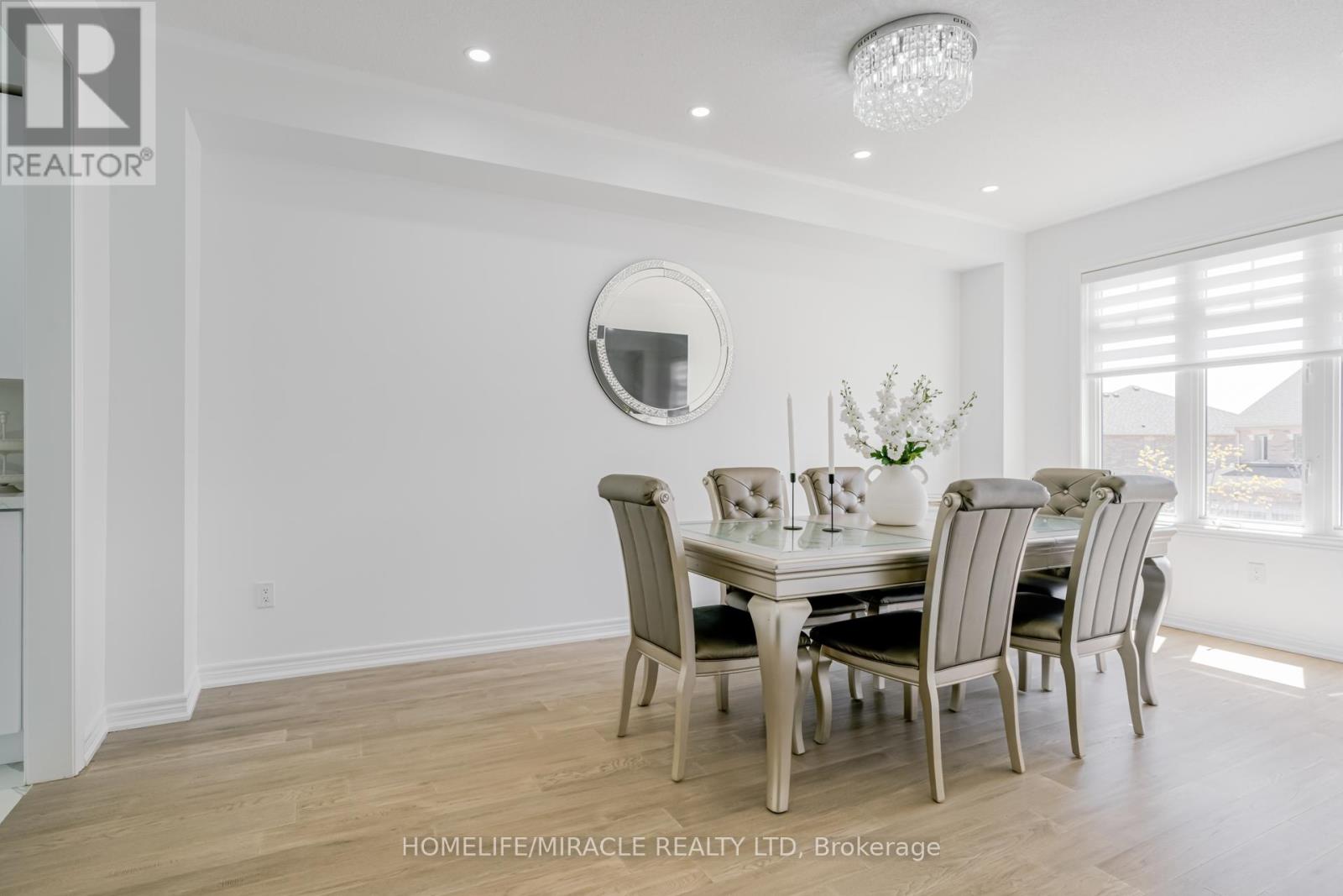 Property at 69 SUTCLIFFE WAY image 3
