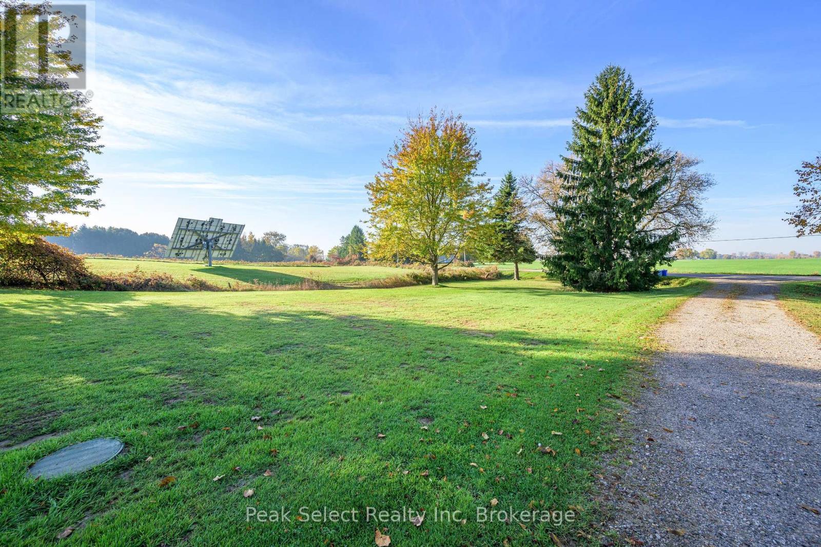 20076 Cherry Hill Road, Thames Centre, Ontario  N0M 2M0 - Photo 10 - X12254156