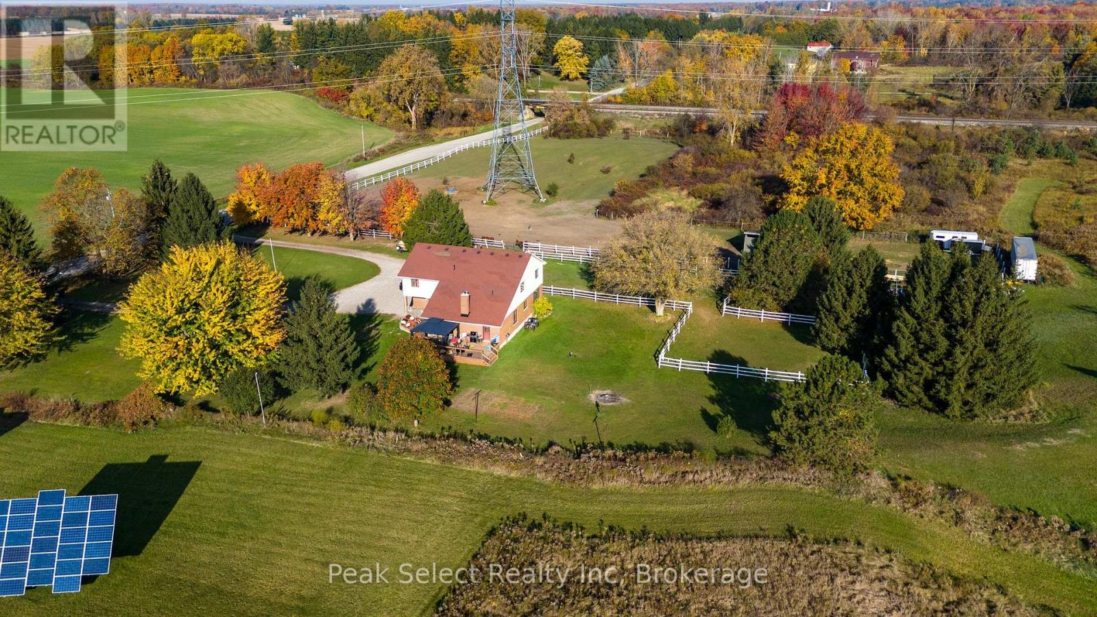 20076 Cherry Hill Road, Thames Centre, Ontario  N0M 2M0 - Photo 12 - X12254156